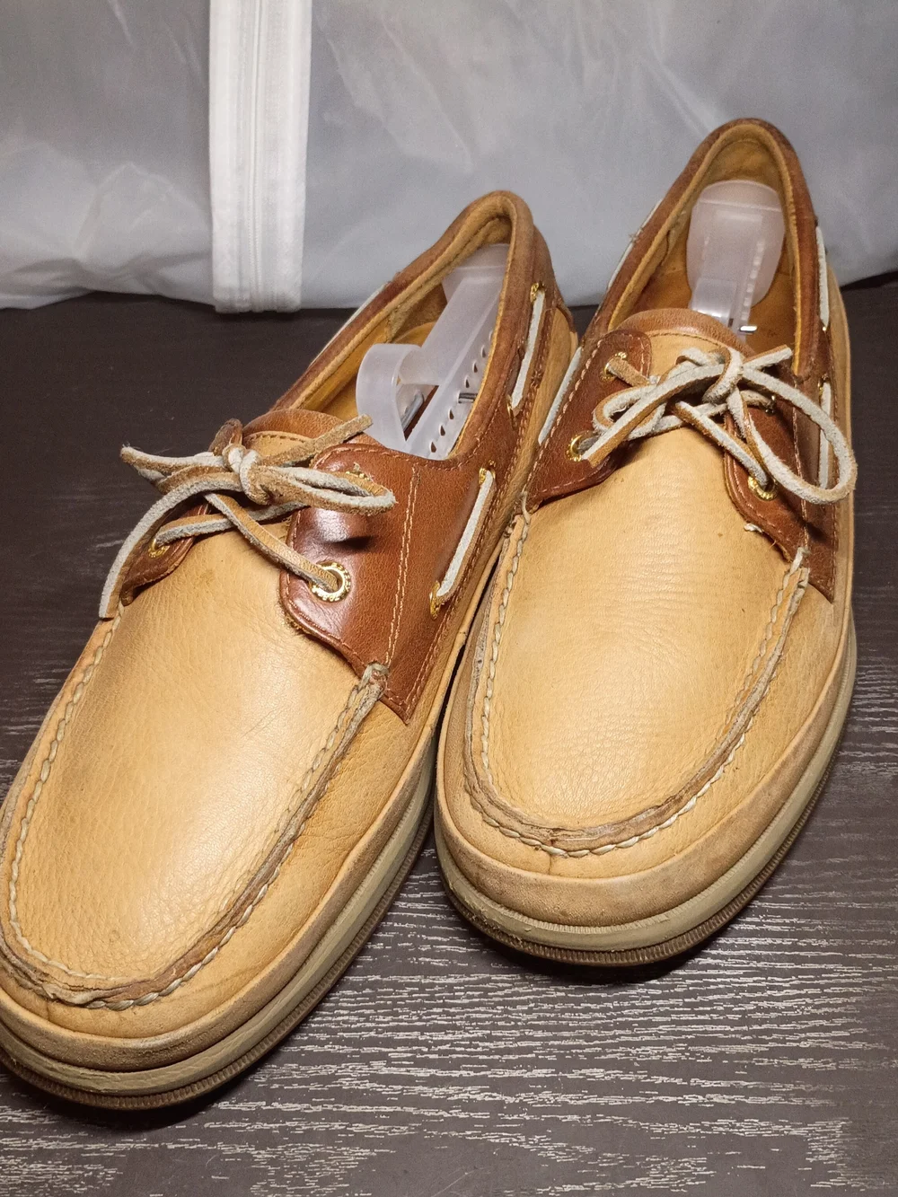 Sperry GOLD CUP Two-Tone Light Tan & Brown Leather Boat Shoes. Men's 9M